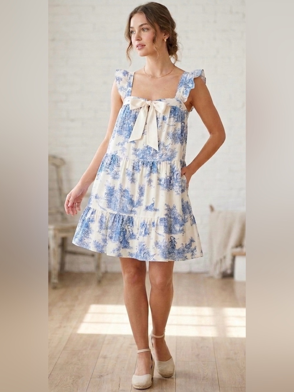 Aureum NWT Dreamy Cottagecore Blue & White S Toile Mini Dress with Tie front